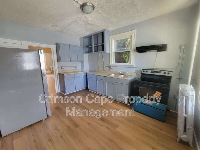 47 Hutson St - Photo 7 of 19