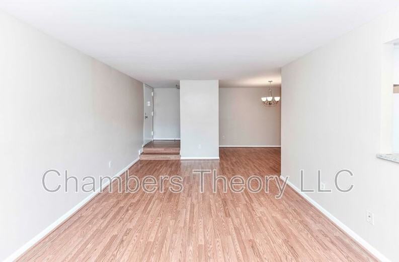 11244 Chestnut Grove Sq #356 - Photo 6 of 24