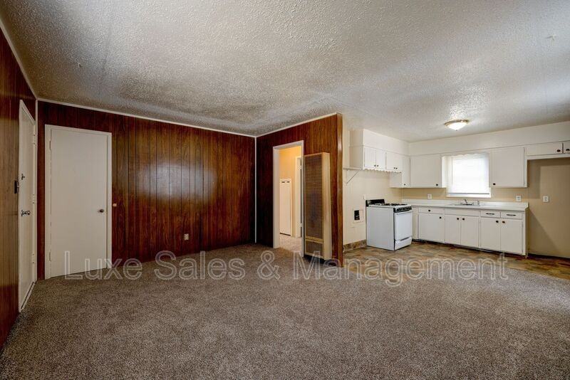 5605 N Donald Ave - Photo 5 of 17