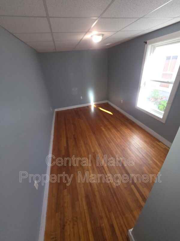 176 Blake St - Photo 5 of 6