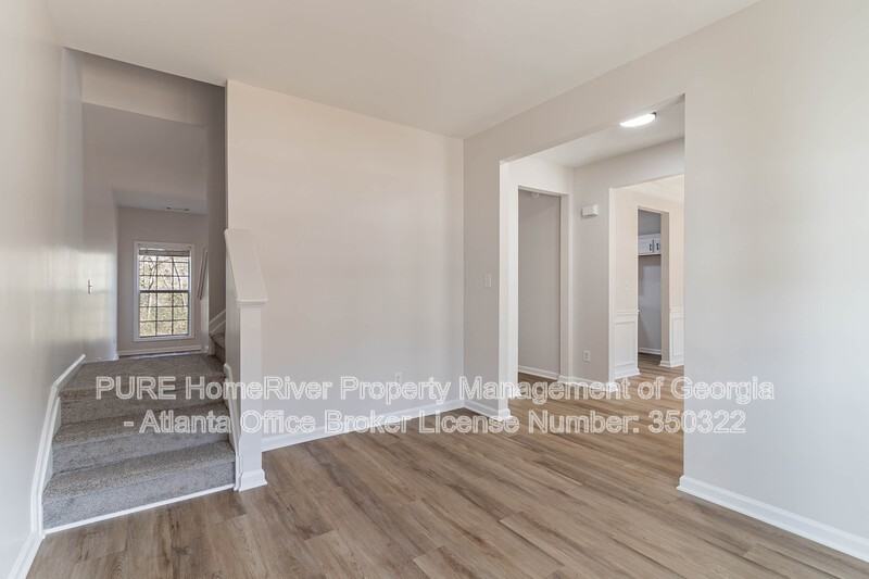 2839 Suttonwood Way - Photo 6 of 43