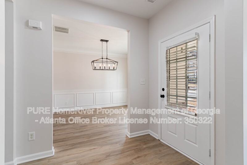 2839 Suttonwood Way - Photo 7 of 43