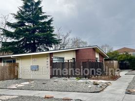 73 Vine St - Photo 1 of 1