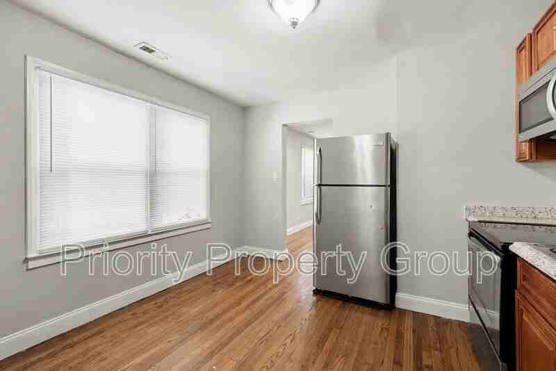 1317 Remount Rd - Photo 6 of 25