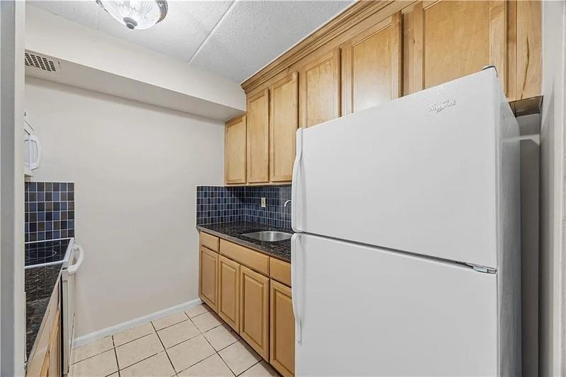 10842 Flatlands 9th St #25B - Photo 4 of 19