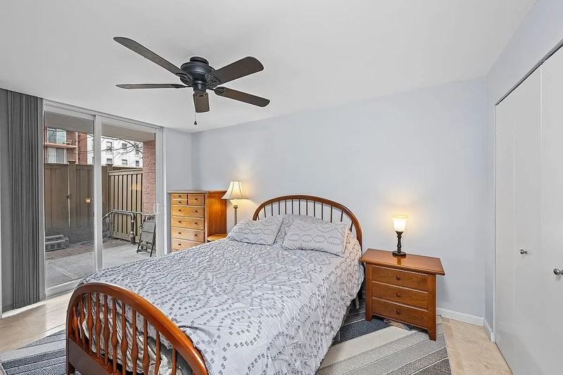 9985 Shore Rd #14B - Photo 6 of 26