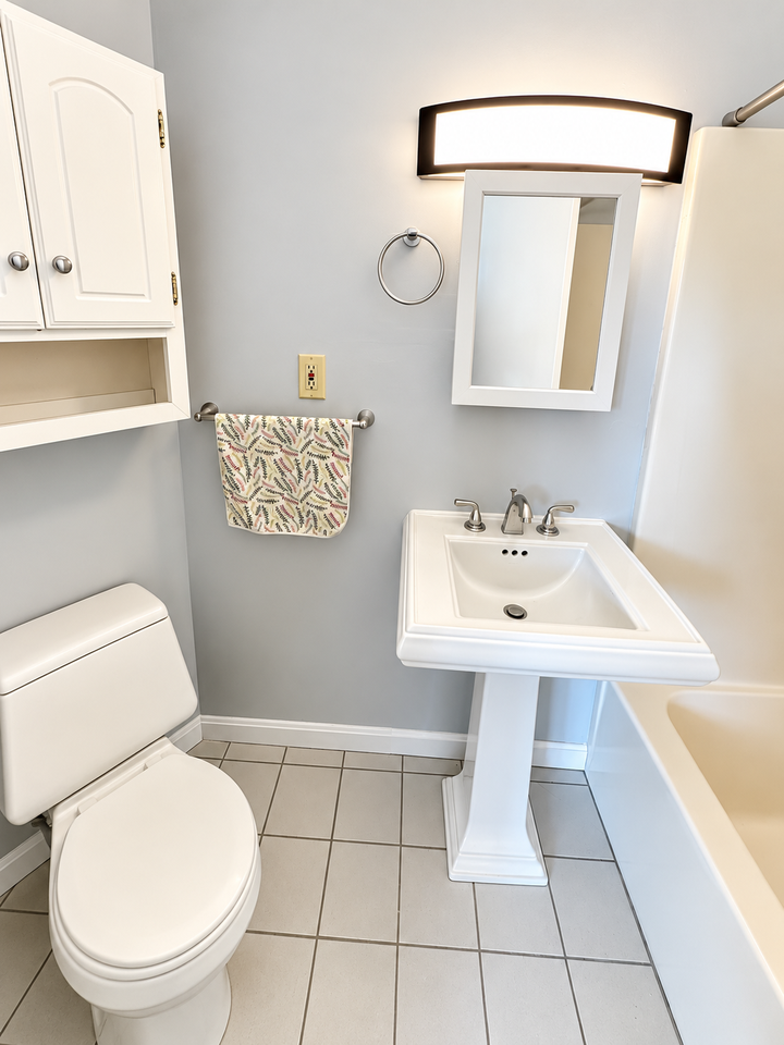 394 Riverway #10 - Photo 7 of 8