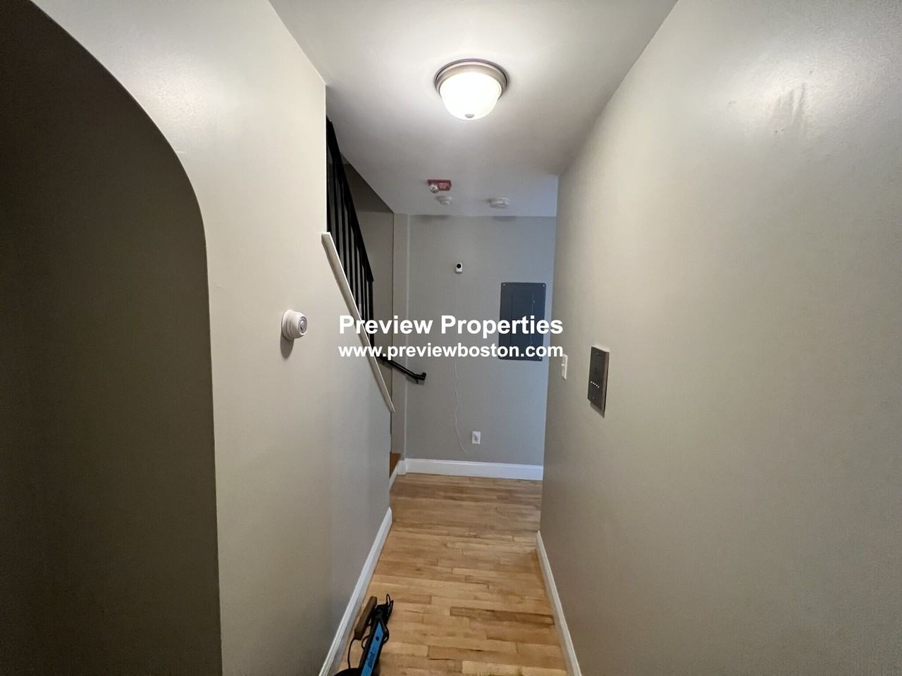 85 Stoughton St #4P