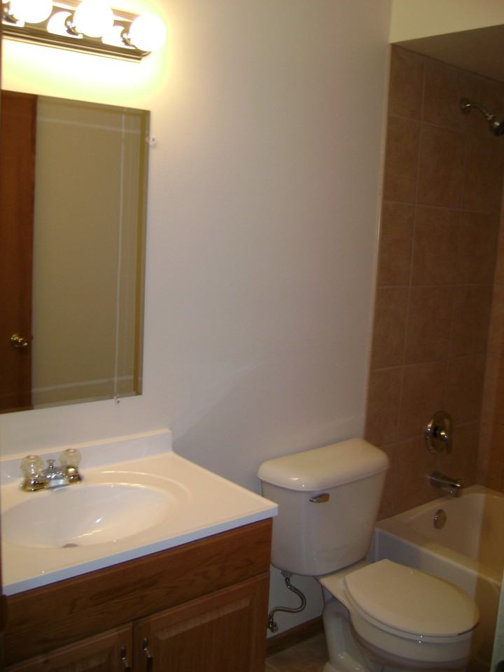 323 Cottonwood Ave. - Photo 6 of 9