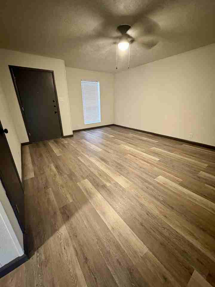 Warren Street Complex - Photo 2 of 27