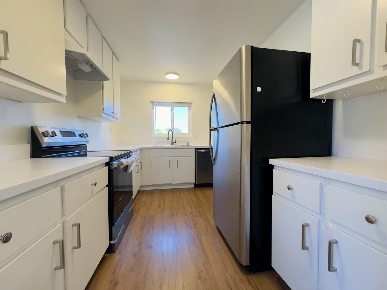 44 - 46 Ocean View - Photo 3 of 14