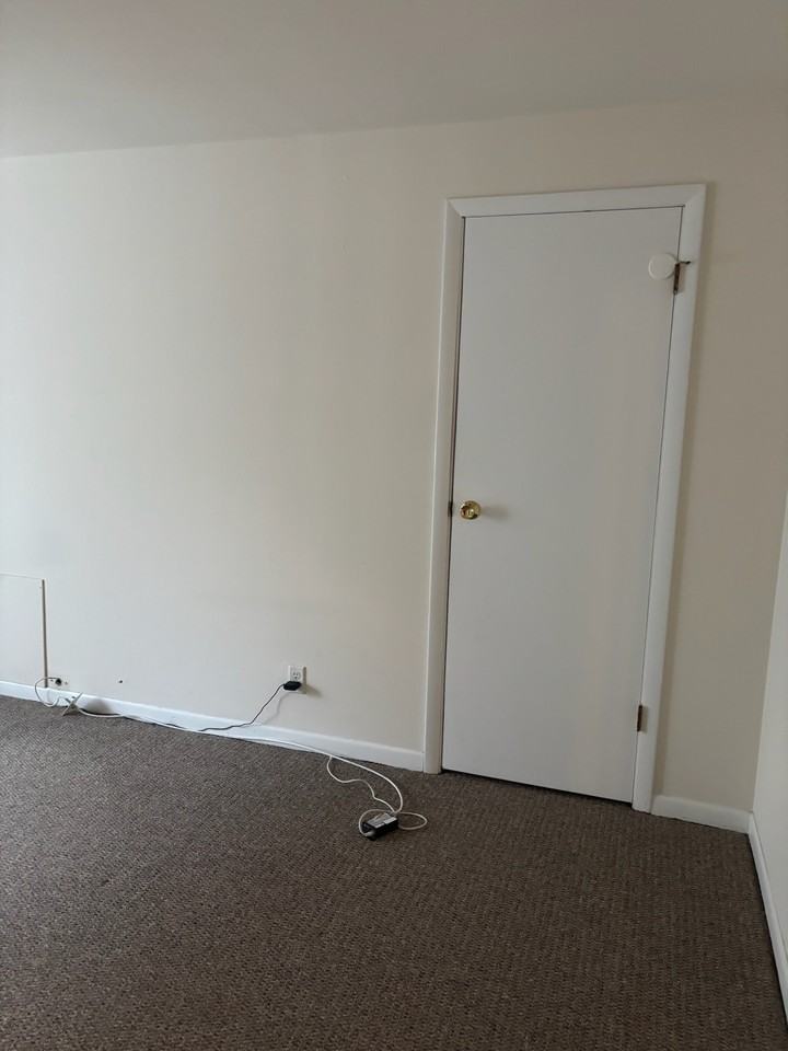 134 East Johnson Street - Photo 3 of 9