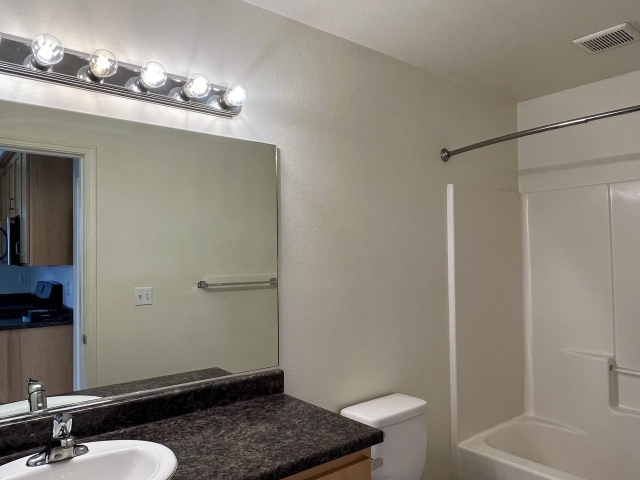 1640 Margo Lane D - Photo 6 of 16