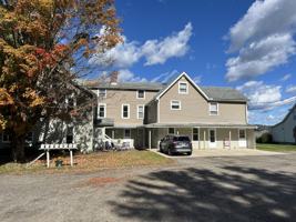 featured image of 4344 W Summit St