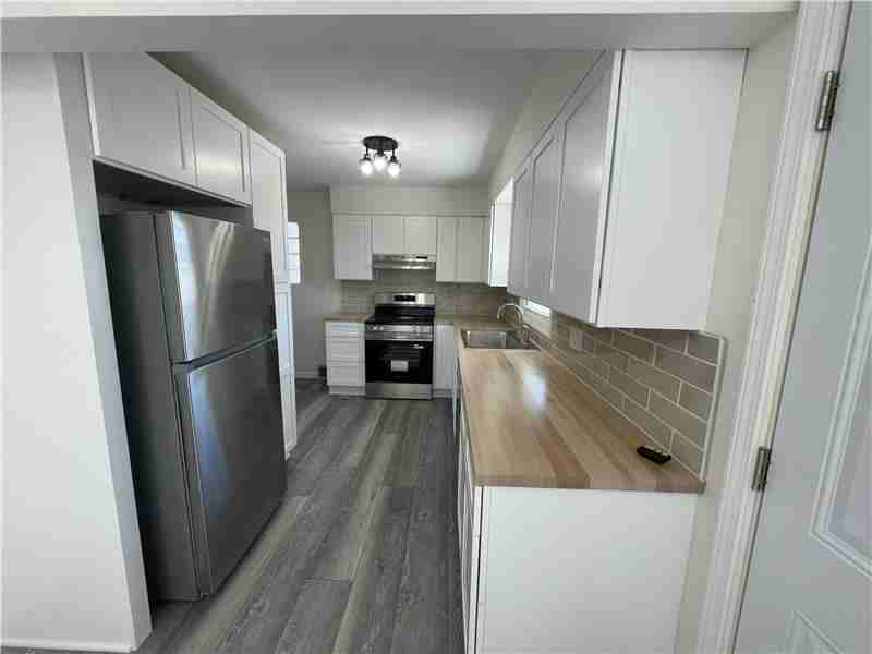 107 Clearview Ave - Photo 5 of 15