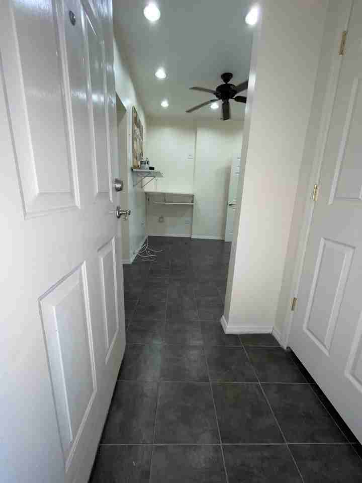 427-429MLK DR / Majed Rafeh - Photo 6 of 17