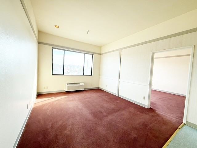 Poplars Apartments - Photo 5 of 18