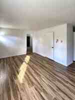 featured image of 1003 6th Ave