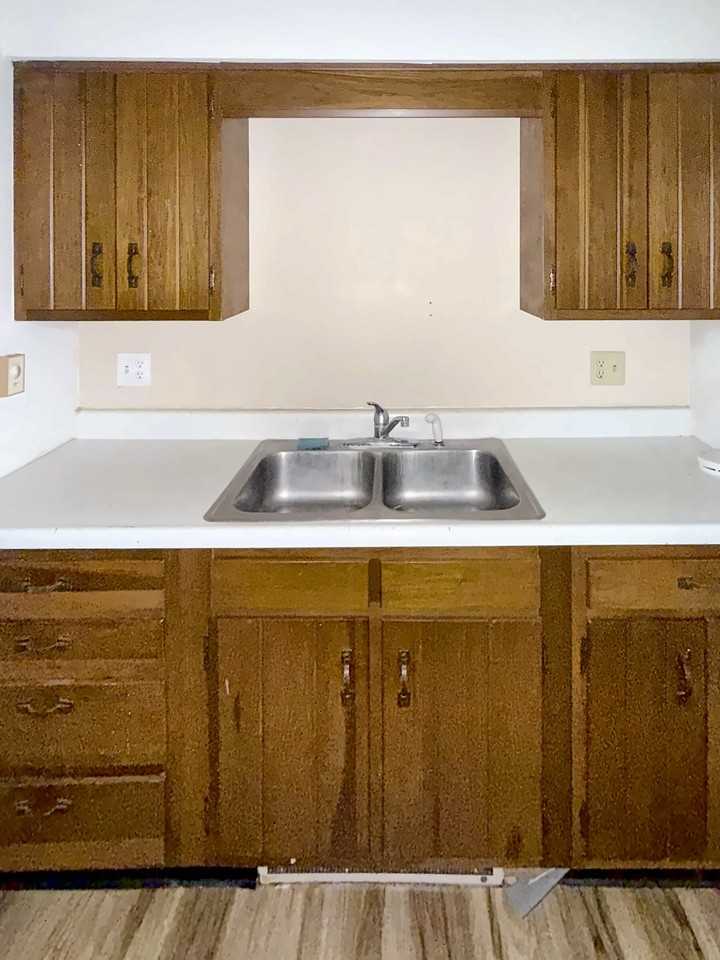 1003 6th Avenue - Photo 7 of 13