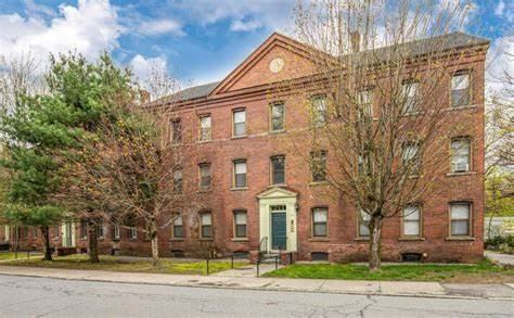 151-169 Green Street - Photo 6 of 13