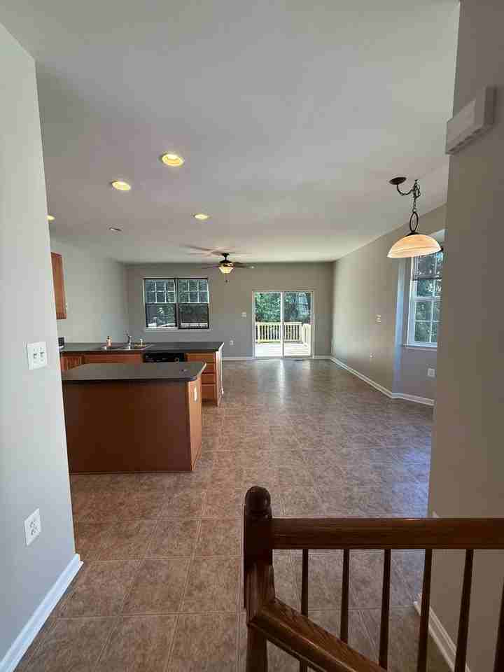 44 Milestone Ct - Photo 2 of 29