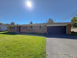 featured image of 4206 Onyx Ave