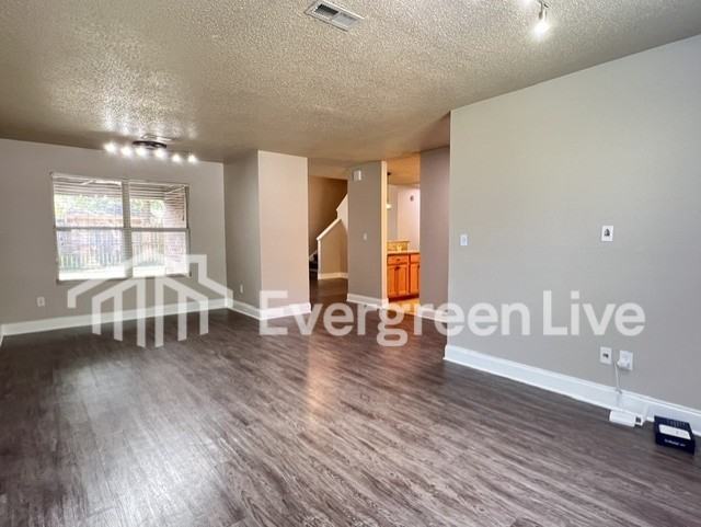 107 Calla Ct - Photo 4 of 18