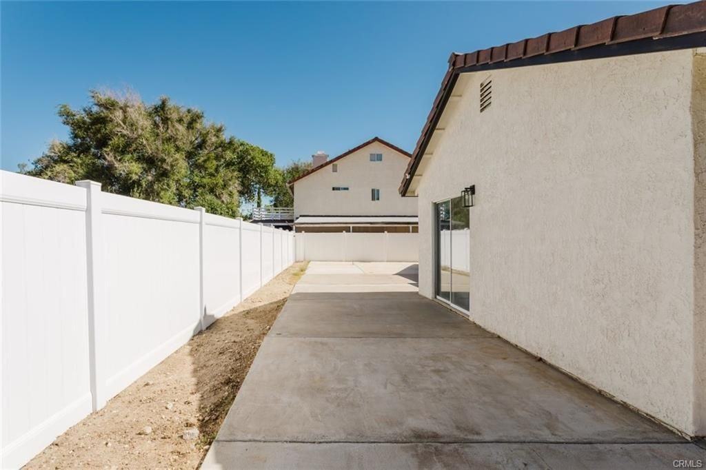 203 Linda Ct - Photo 6 of 26