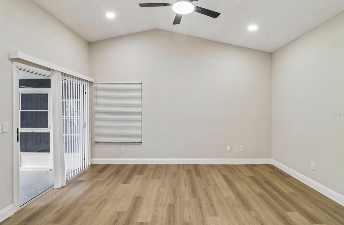 106 Lamplighter Dr - Photo 5 of 7