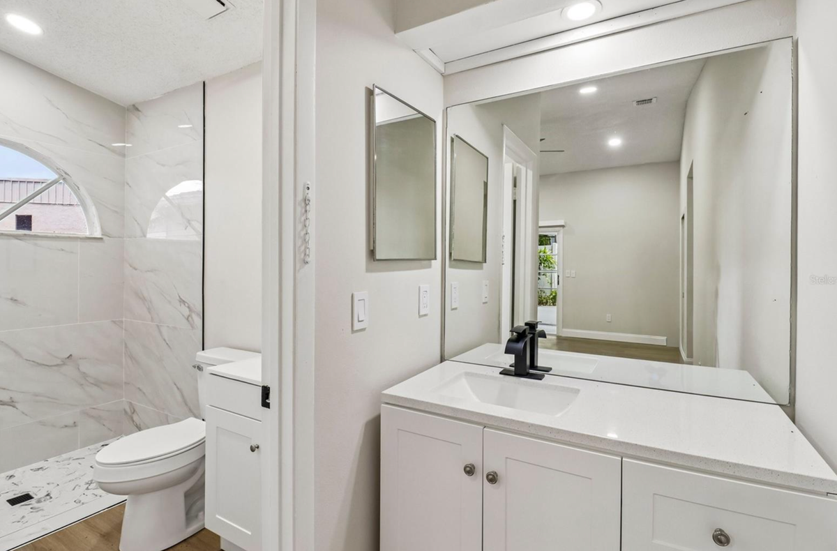 106 Lamplighter Dr - Photo 6 of 7