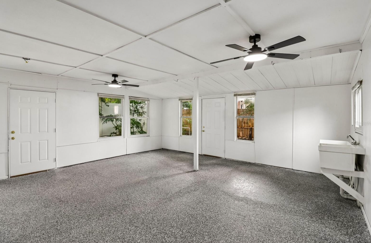 106 Lamplighter Dr - Photo 7 of 7