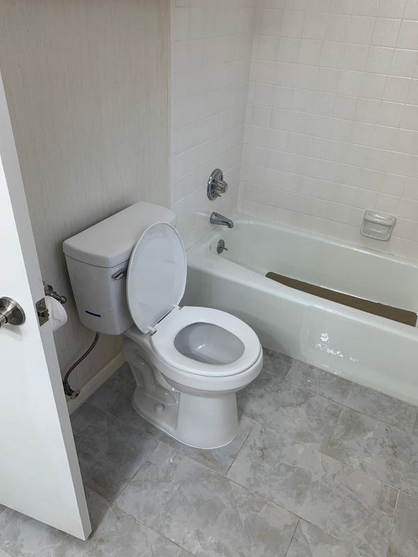 1310 S Kirkwood Rd - Photo 7 of 50