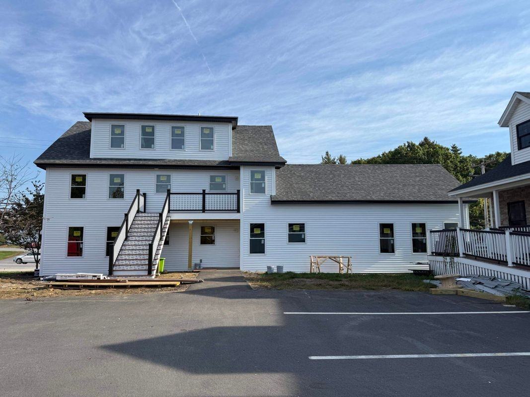 69 Dover Rd - Photo 2 of 4