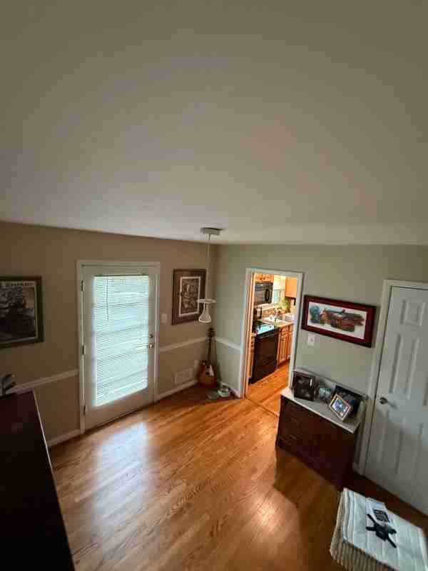 916 Seminole Rd - Photo 5 of 20