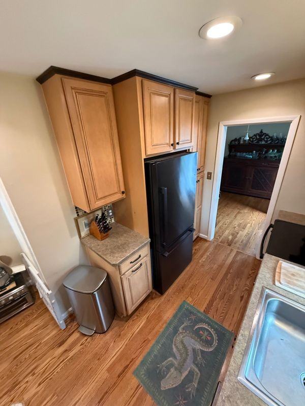 916 Seminole Rd - Photo 7 of 20