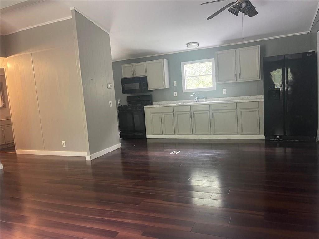 1650 Mountain Valley Cir - Photo 7 of 21