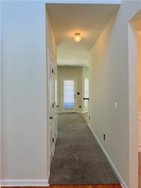 165 Clairidge Cir - Photo 4 of 21