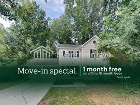 6265 Branch Hill Cir - Photo 1 of 1