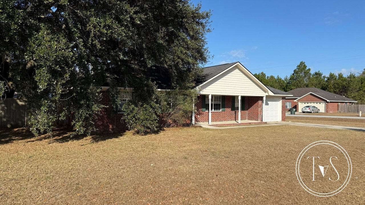 291 Cowart Rd - Photo 3 of 21