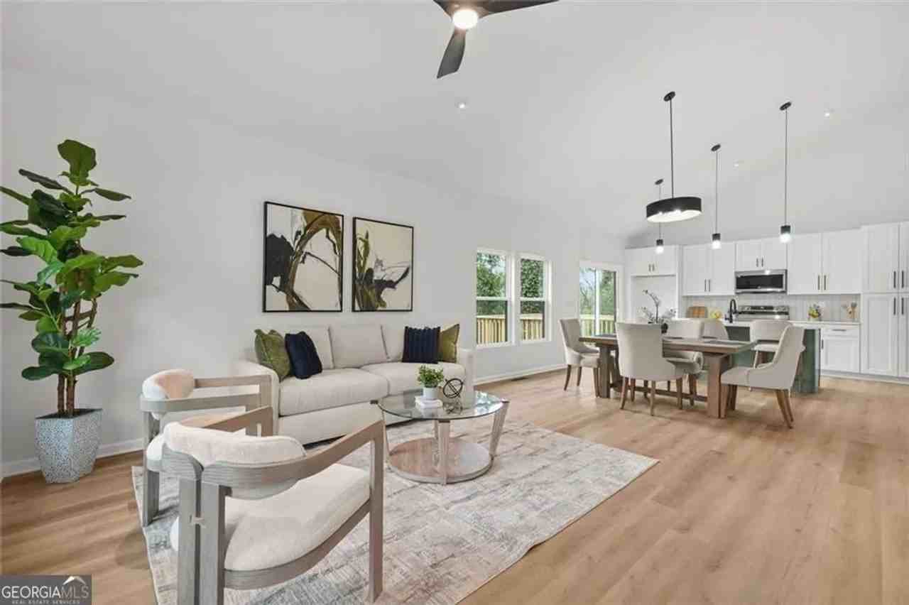 1674 Mary George Ave Nw ##Nw - Photo 2 of 31