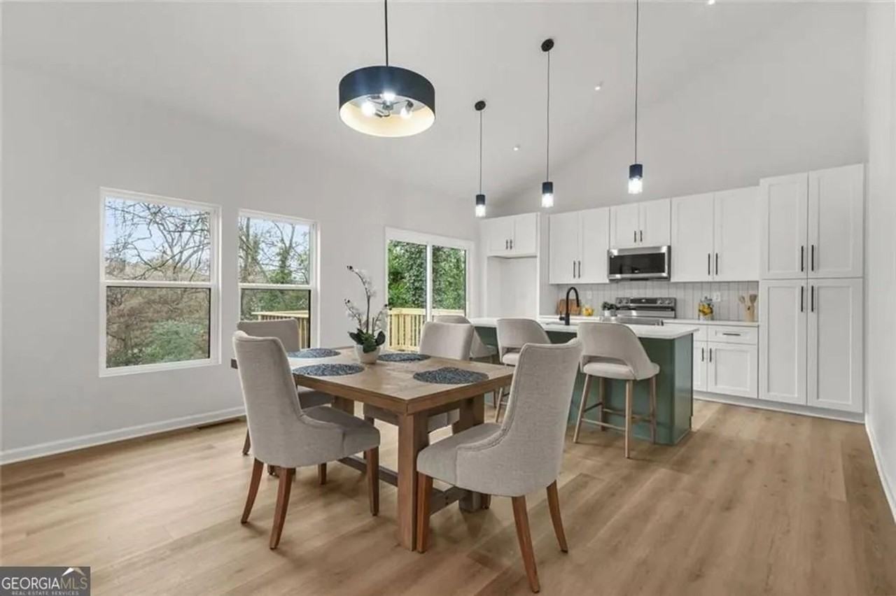 1674 Mary George Ave Nw ##Nw - Photo 5 of 31