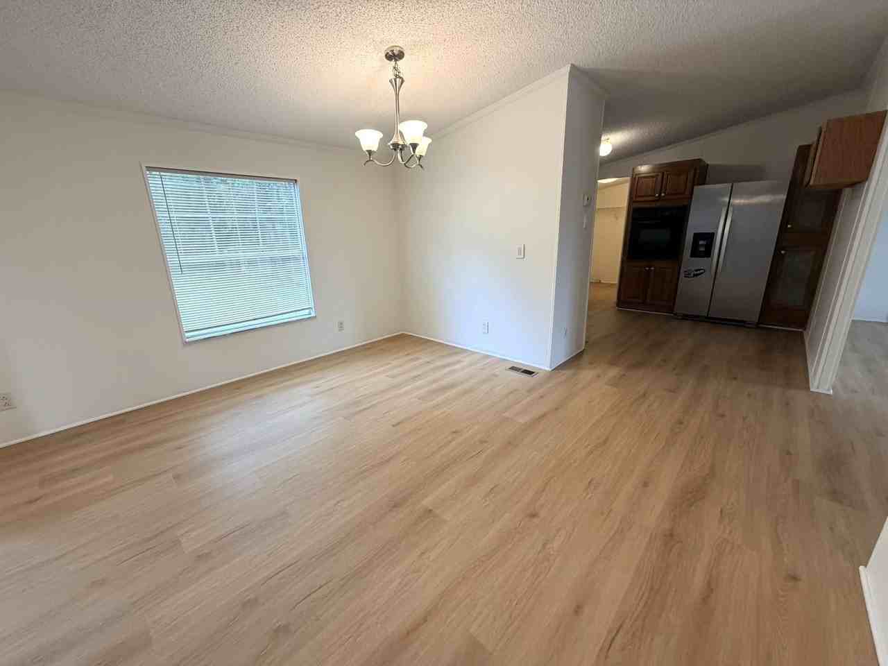 530 Ellison Rd E - Photo 5 of 20