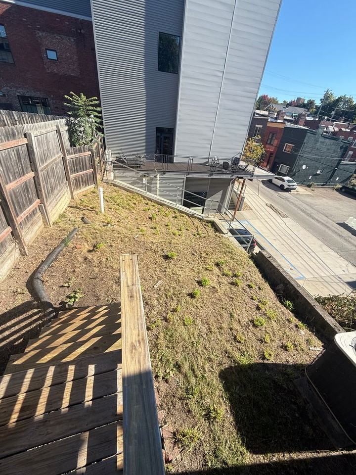4933 Yew St - Photo 2 of 19