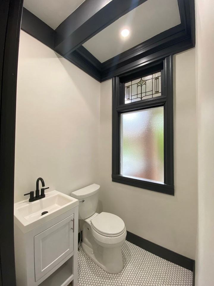 1610 Jancey St - Photo 6 of 50