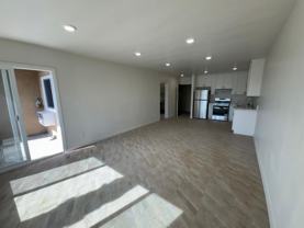 927w - Photo 1 of 1