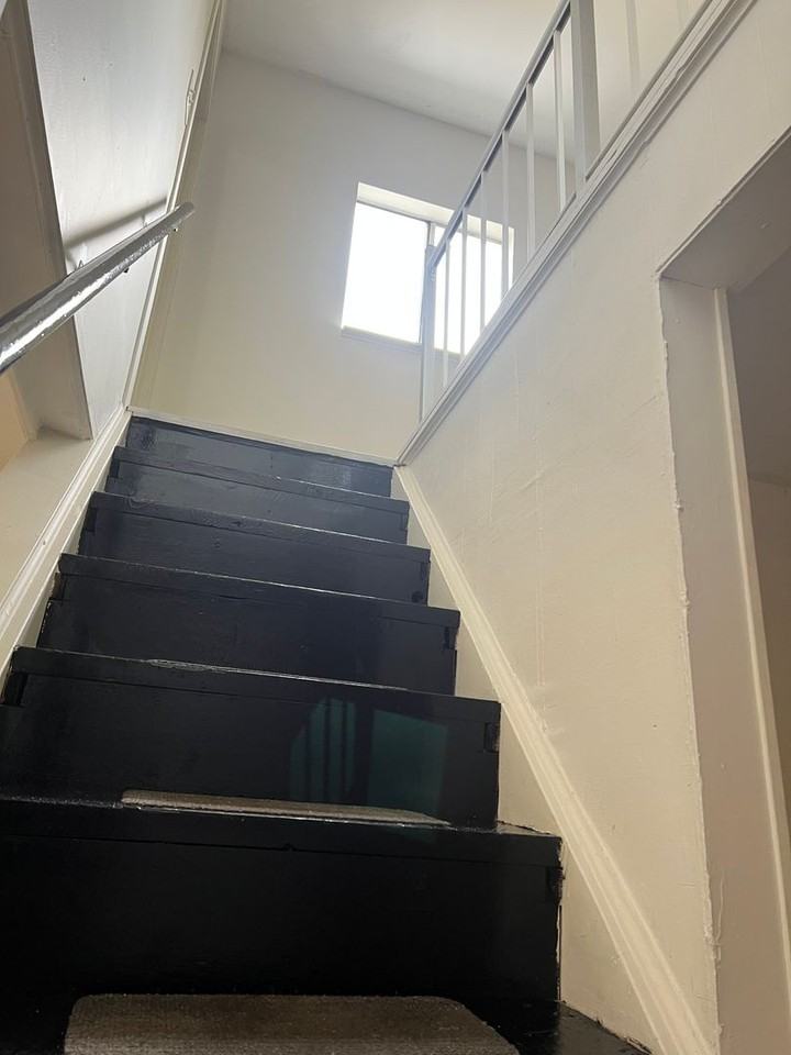 609 Hospital Way - Photo 3 of 9