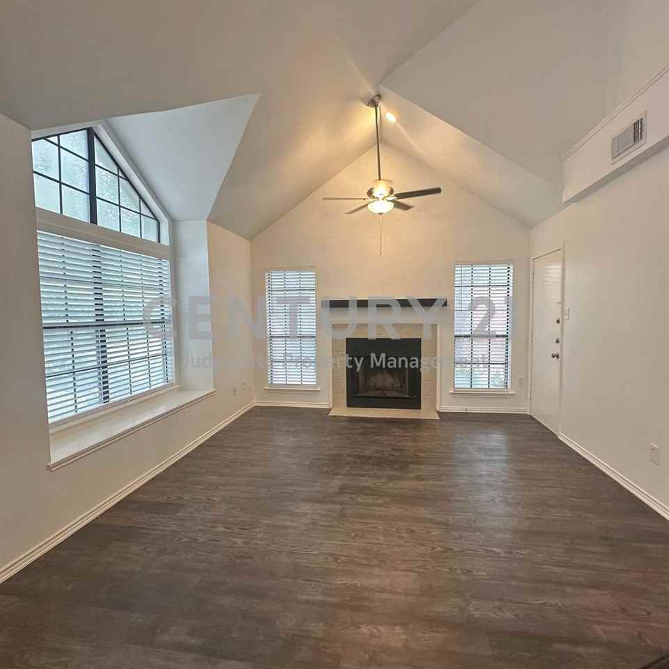 449 Harris Dr #101J - Photo 3 of 21
