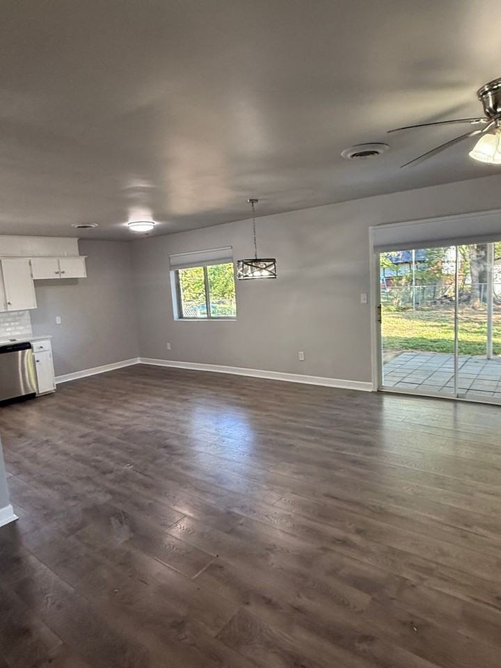 118 W Ithica Pl - Photo 6 of 50