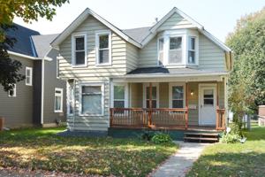 featured image of 2518 Taylor St Ne