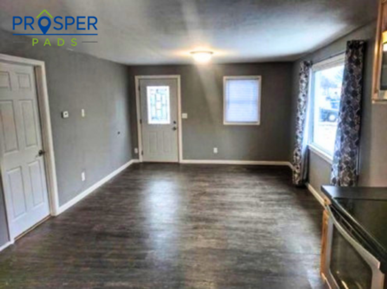 114 Delmar St - Photo 2 of 7
